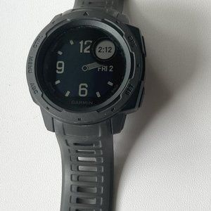 Men's Garmin Instinct Black Watch